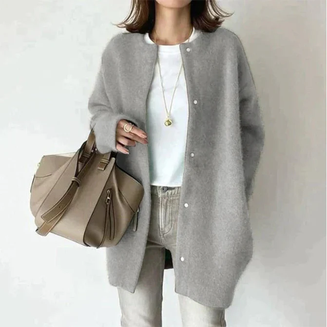 Lilly - Cardigan élégant brun avec boutonnière