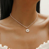 Daisy Pearl Pendant Necklace
